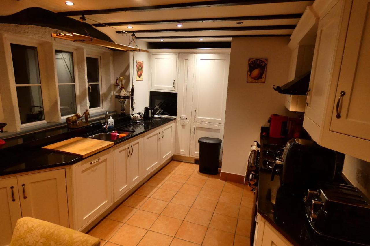 Redfearn Cottage Apperley Bridge Esterno foto