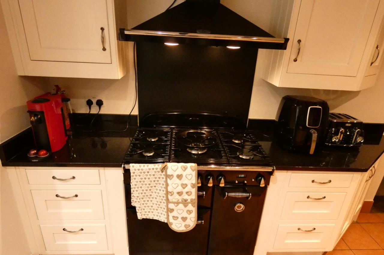 Redfearn Cottage Apperley Bridge Esterno foto