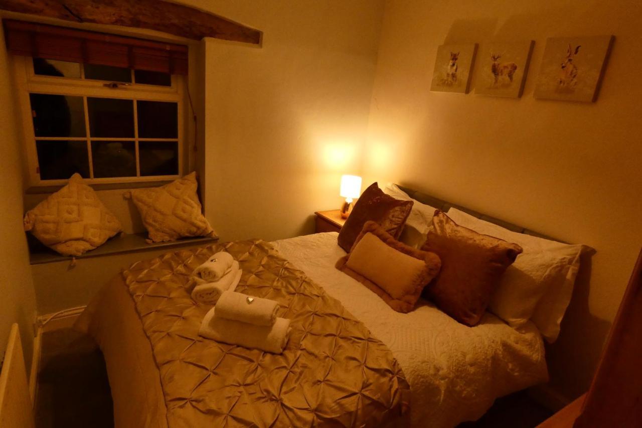 Redfearn Cottage Apperley Bridge Esterno foto